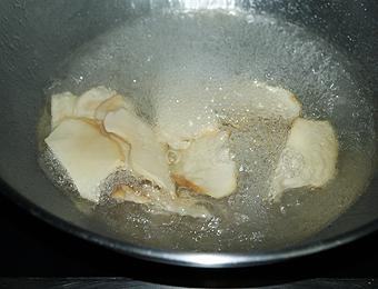 黑麦汁溜白灵菇片