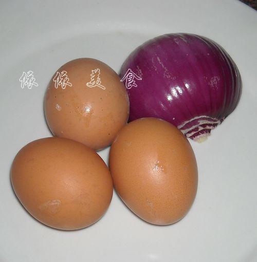洋葱炒鸡蛋的做法