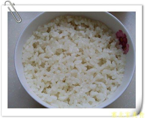 梅干菜炒米饭原料