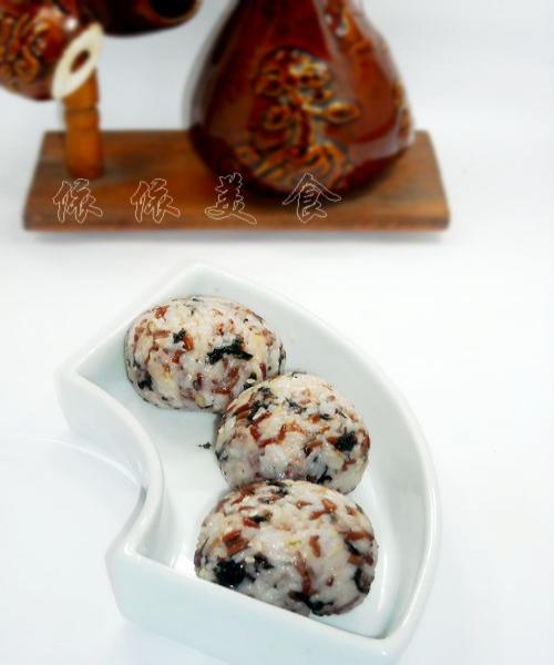 红米肉松海苔饭团7