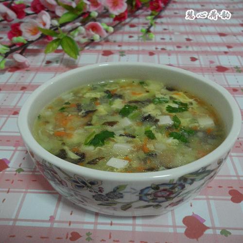 水精菜（白菜）黑木耳胡萝卜豆腐蛋花羹3