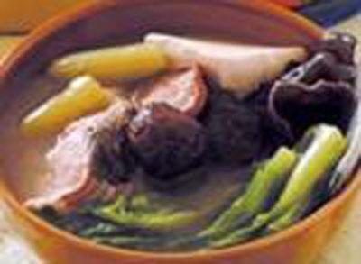 豆腐鱼尾汤