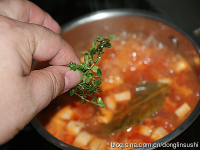 意式鸡枞菌蔬菜汤