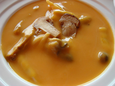 黄豆芽蘑菇汤