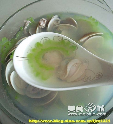 白蛤苦瓜汤的做法