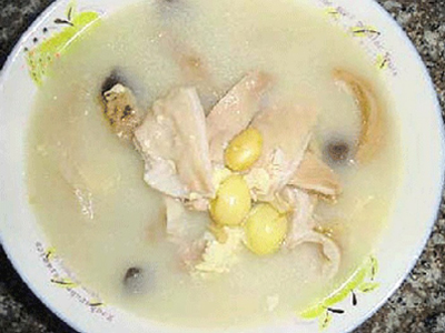 白果覆盆子猪小肚汤的做法