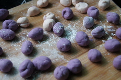 紫薯花卷步骤4