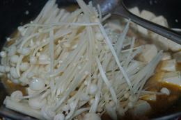 金针菇烧豆腐步骤11