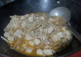 金针菇烧豆腐步骤14