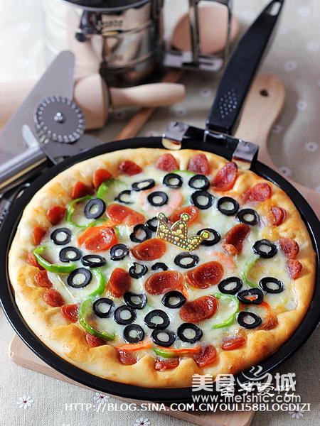 腊肠黑橄榄披萨的做法