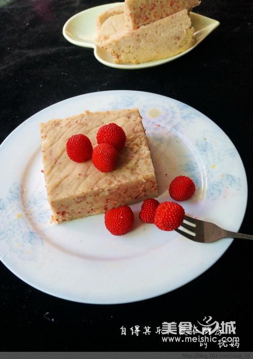 蔷薇莓乳酪蛋糕的做法