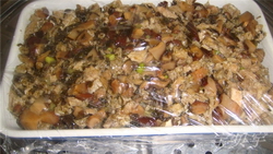 榄菜花菇蒸豆腐步骤8