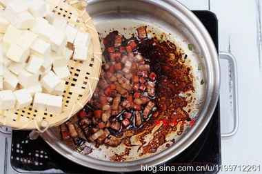 肉末胡萝卜玉米粒烧豆腐步骤4