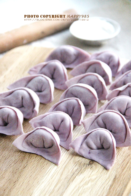 紫薯香菇芹菜鲜肉饺的做法