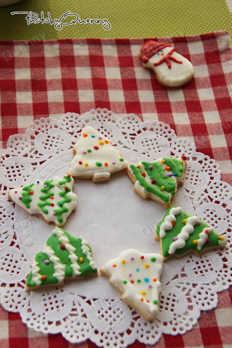 圣诞树糖霜饼干的做法