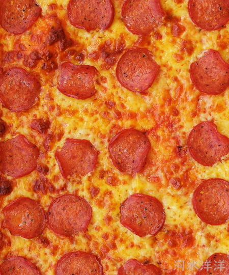 意大利辣肠披萨的做法