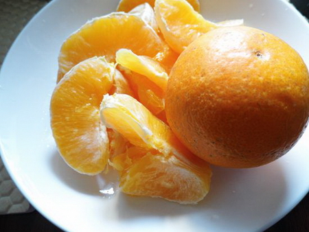 果粒多C橙汁的做法步骤1