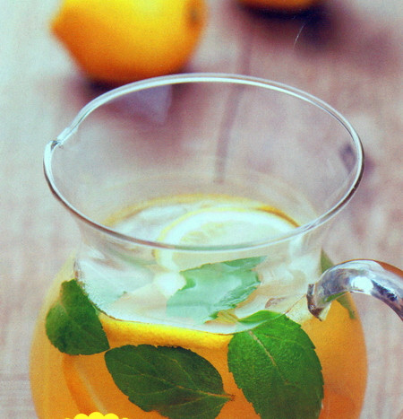 莲藕柠檬苹果汁