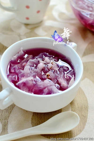 紫薯薏米银耳羹的做法