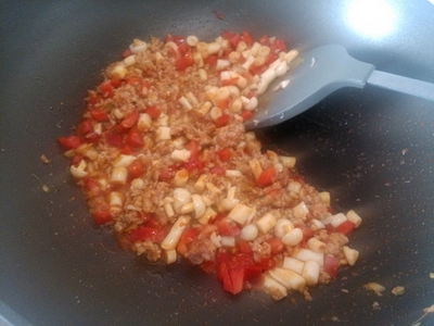 海鲜菇肉末豆腐步骤9