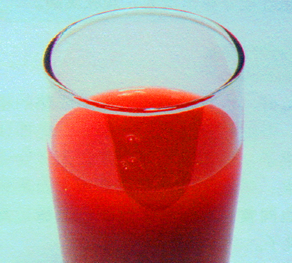 草莓橘子蔬果汁