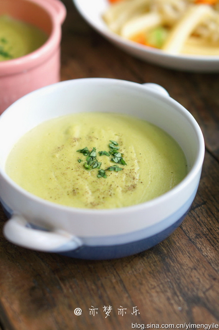 奶香豌豆浓汤的做法