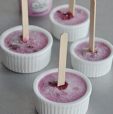 樱桃蜂蜜酸奶漩冰棒的做法步骤11