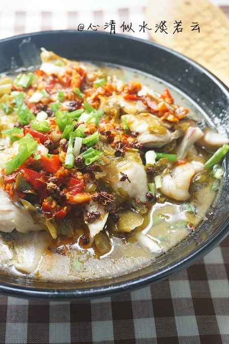 酸菜剁椒鱼