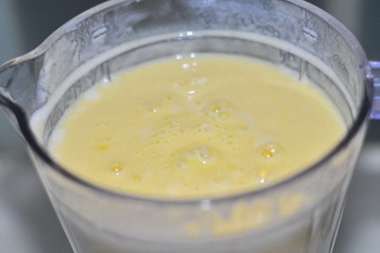 芒果酸奶奶昔做法步骤7