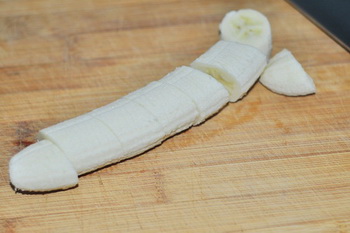 香蕉杨梅冰淇淋做法步骤2