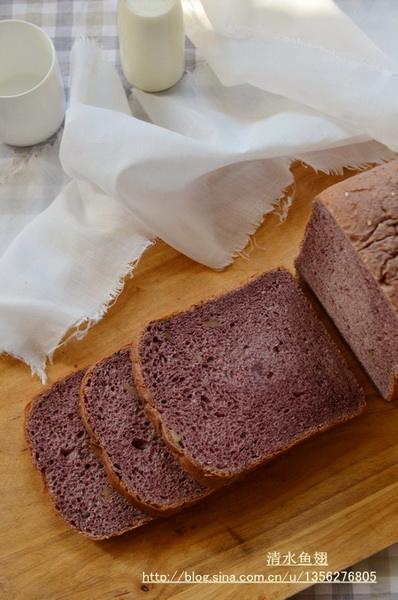紫米红糖核桃面包的做法