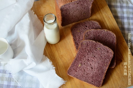 紫米红糖核桃面包