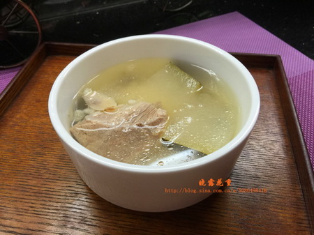 冬瓜薏米土猪肉汤的做法