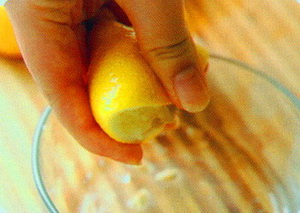 柠檬果汁冰棒步骤1