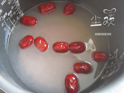 红粳米红枣粥步骤2