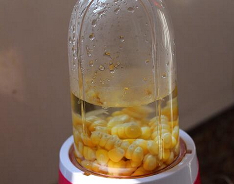 香浓玉米汁步骤3