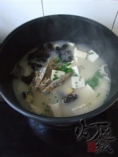 黑鱼木耳豆腐汤步骤10