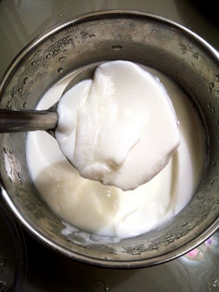 大果粒酸奶的做法步骤2
