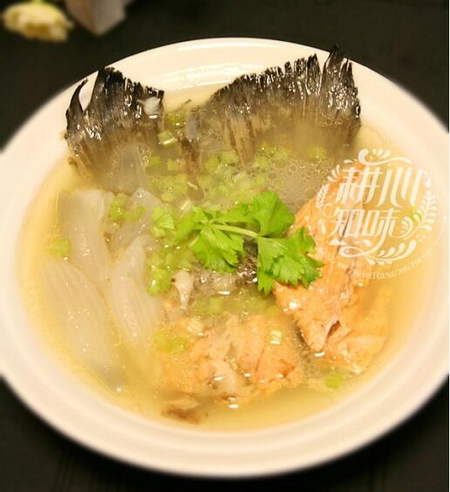 三文鱼洋葱汤