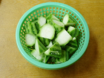 丝瓜鱼片汤的做法步骤2