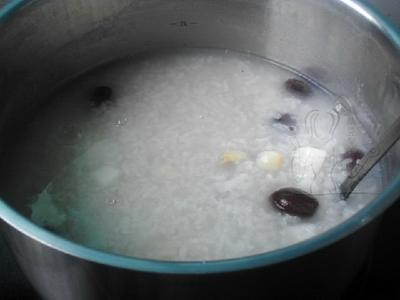 莲子山药糯米粥的做法步骤4