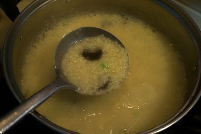 海参小米粥的做法步骤7