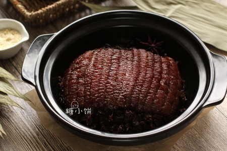 传统油炸版梅干菜扣肉的做法