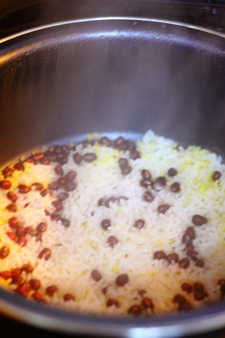 红豆黄金米饭的做法步骤5
