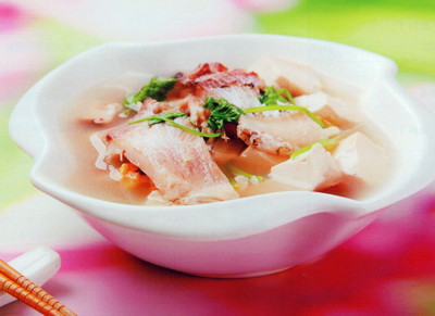 (1)香菇豆腐鲫鱼汤