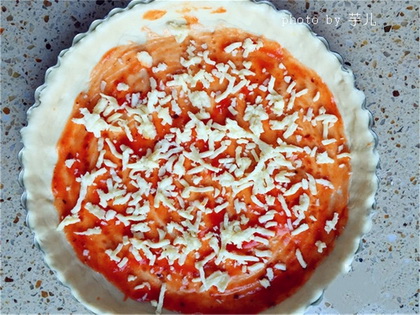 脆皮肠披萨的做法步骤9
