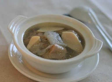 简单版鲍鱼竹荪汤的做法
