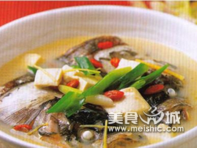 菜干豆腐咸鱼头汤的做法步骤