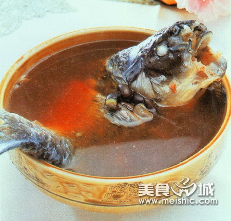黑豆鲤鱼汤的做法步骤