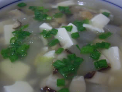 鲜冬菇豆腐水瓜汤的做法步骤